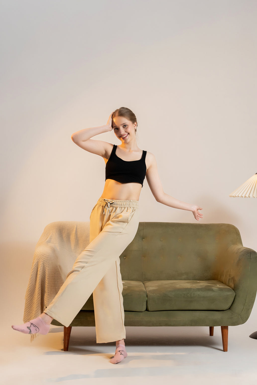 Exhale ease - in Beige
