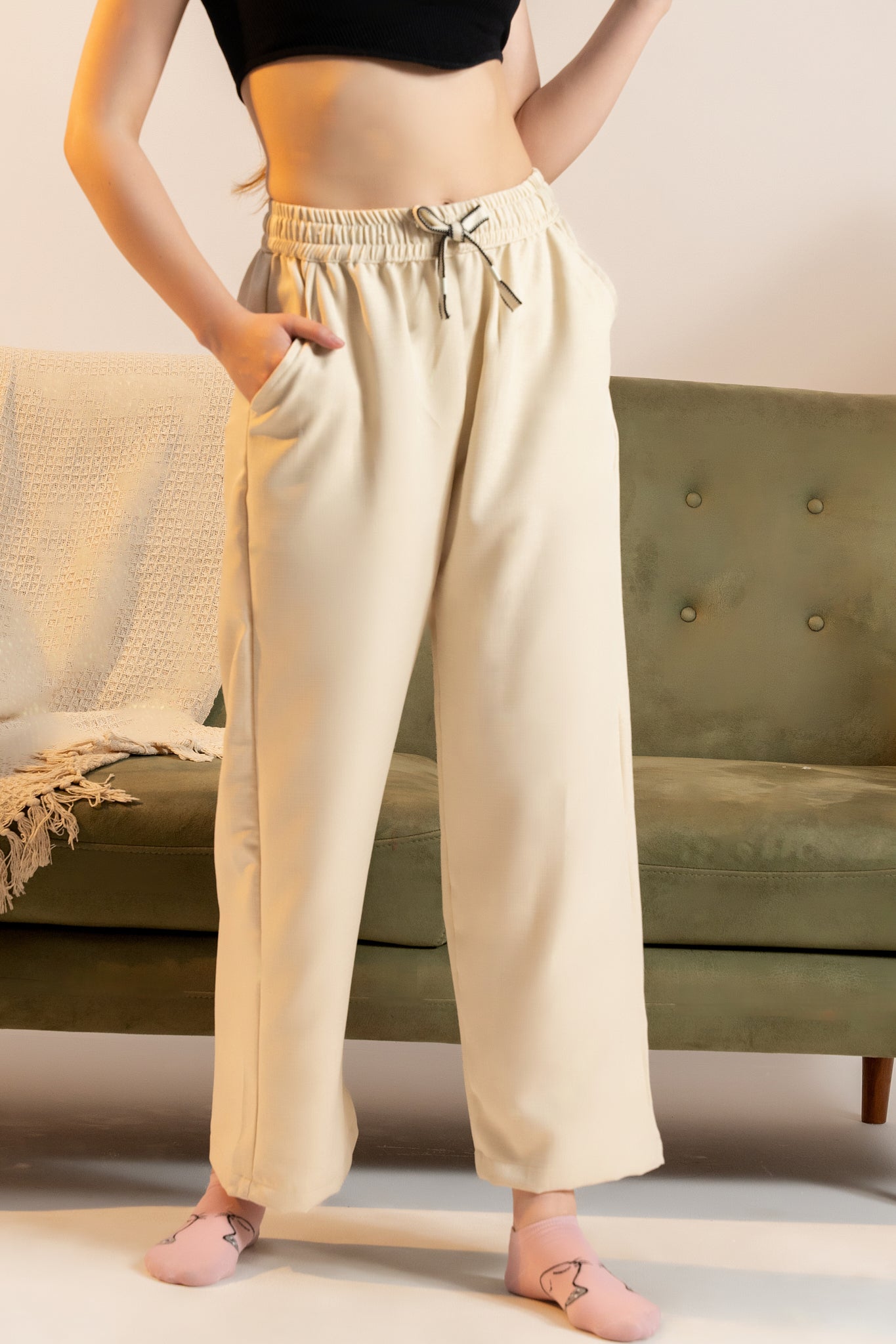 Exhale ease - in Beige