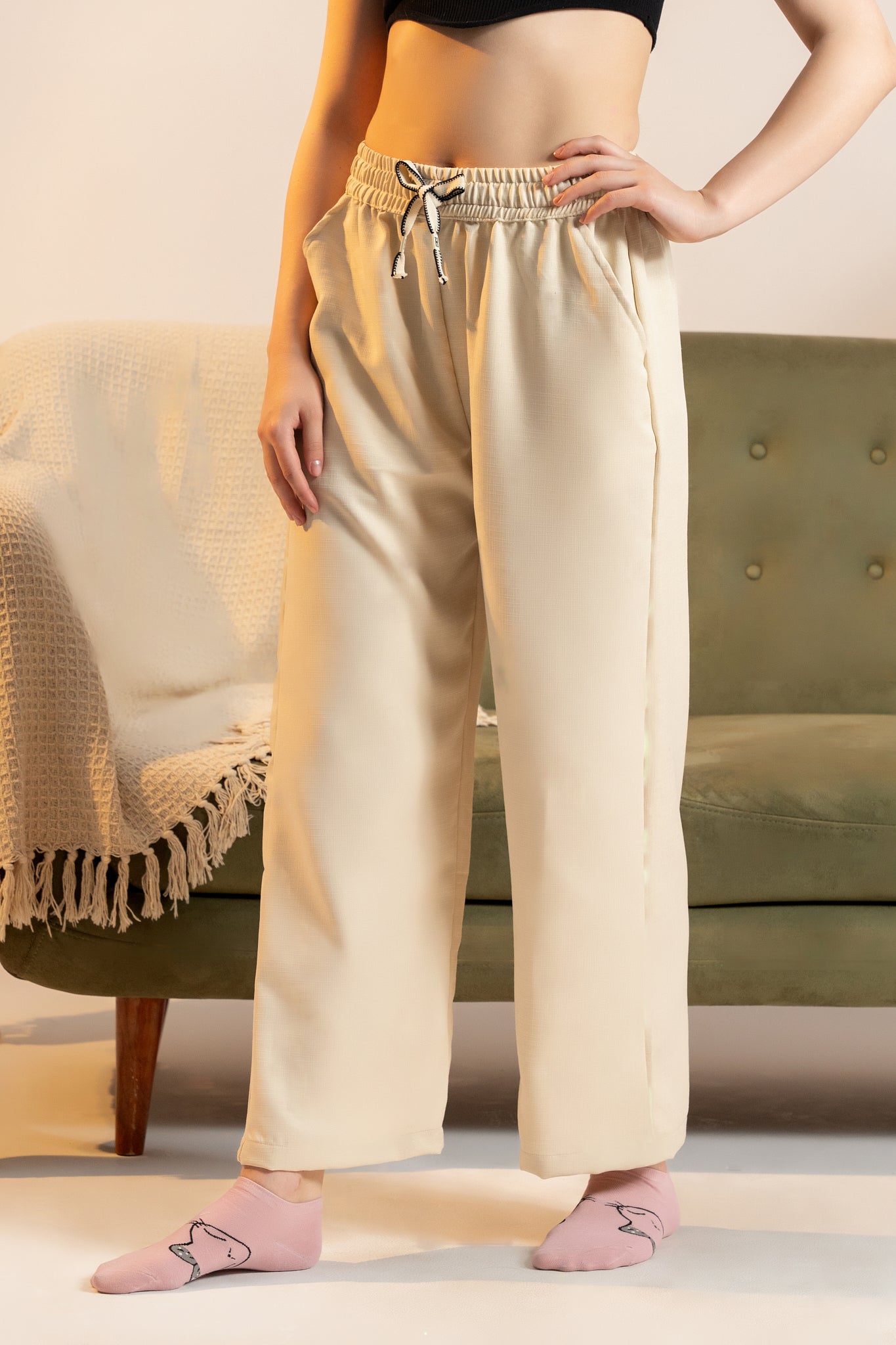 Exhale ease - in Beige